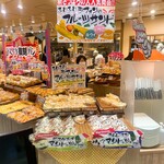 どんぐり - 【2021年06月】店内：相変わらずの店内装飾のレベルの高さです（その３）。