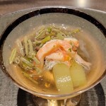菅井 - 【先付】新じゅんさい、蟹、加賀太きゅうり、ミニオクラ