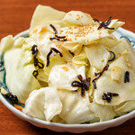 Salted kelp cabbage ~Using sesame oil from Kyoto~