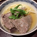 馳走 啐啄一十  - 榊山牛と稲庭うどん