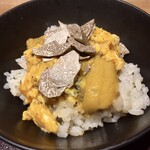 馳走 啐啄一十  - トリュフかけごはん、雲丹と刻みトリュフの玉子とじのせ