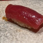鮨 由う - 鮪赤身　漬け