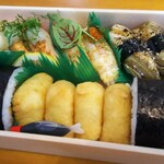 玄海鮨 - 助六＋炙りサーモン×2＋炙りエビ×2＋アナゴ×2