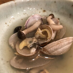 にぎりの一歩 - 浅利酒蒸し