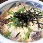 手打ちうどん むさし - 肉と卵がいい感じに合わさり 長ねぎの存在感も旨さと 満足度を高めました。