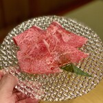 生肉専門店 焼肉 金次郎 - トモサンカク