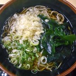 Soba Dokoro Sadimi Toya Nomise - 「朝いなりセット」の汁蕎麦