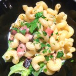 イル・トンシオーネ - ■らせん状のショートパスタ【フジッリ】
      　　～長時間燻製したﾍﾞｰｺﾝとﾌﾞﾛｯｺﾘｰのｸﾘｰﾑｿｰｽ～