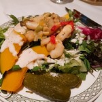 ロウリーズ・ザ・プライムリブ - ⚫サラダバー