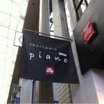 TRATTORIA piano - 