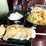 Mahorobatei - チャンポン定食、餃子