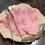 炭火焼肉徳重 - ◆上塩タン◆♪