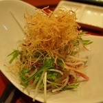 天ぷら 川辰 - 箸休めのサラダ