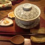 一芯二葉 - お汁粉。上品な晒し餡、焦げ目のついた焼き餅ふたつの逸品。