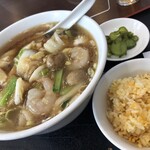 中華料理 香香 - 五目麺の定食（780円）