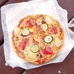 カフェダイニング 海 - 料理写真:ミックスピザ テイクアウト 1200円