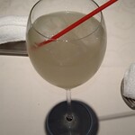 Antichi - 柚子のノンアルコールカクテル
      追加でいただきました。
      美味しかったです。