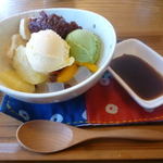 クリームあんみつ＠３５０円