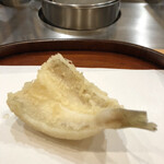 天麩羅 四季彩 村松 - 身が厚いキス。江戸前は質が違う、天ぷら向きと大将。