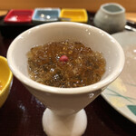 天麩羅 四季彩 村松 - 沖縄産モズクと秋田産ジュンサイ、ポン酢ジュレ。サクサク！