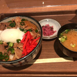 とん豚 - 豚丼　850円 大盛ごはん　150円