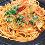 瀧商店 - なすアンチョビとうがらしのトマトソースパスタ