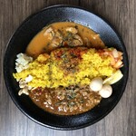 HAJIKAMI  CURRY - 