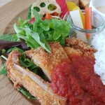 飲茶ぷーある - カツ薄い...