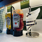 シェイク ツリー ダイナー - 