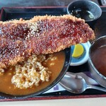 Kodama Shokudou - カツカレーで　チゲスープと