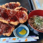 こだま食堂 - 小食の連れから+一枚