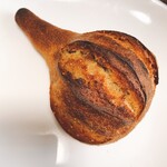 ル・ルソール - 白イチジクのパン