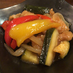 Wakatarou - 夏野菜も鶏肉の甘酢炒め