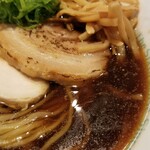 麺屋 六感堂 - 鰹焼きあら出汁ラーメン 温麺