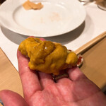 うを徳 - 紫雲丹のにぎり