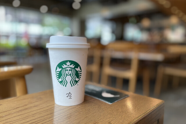STARBUCKS COFFEE Asakusa Raimon Tori Ten photo 3