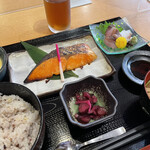 輪恩 - 銀鮭の西京焼き定食 ¥880