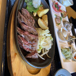 窯焼和牛ステーキの鉄板居酒屋 市場小路 - 