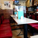 中国料理富士 - 高級感の原因は赤い椅子？？