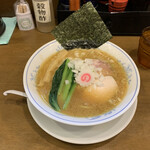 Ramen Hikifune - 濃厚鶏しょうゆらーめん