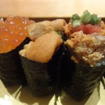 梅丘寿司の美登利総本店 - イクラ、ウニ、アンキモ！