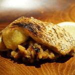 アカ - のどぐろパエリア