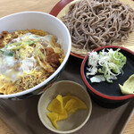 北のたまゆら - カツとじ丼セット 680円