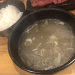 お肉一枚売りの焼肉店 焼肉とどろき - ランチ／スープ・ご飯(おかわり自由)