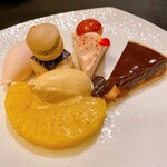 ガストロノミー ジョエル・ロブション - 