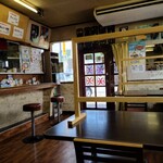 中華料理 春雷 - 店内 感染対策されてます