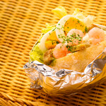 ラ ブリオッシュ - エビとオニオンのフランスパンサンド