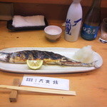海鮮料理 居酒屋 六文銭 - さんま塩焼き