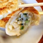 二代目 おやじの店 昌 - 餃子：内部