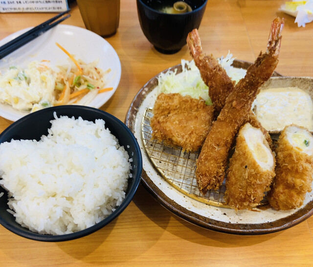 きんのつる 新宮店 九産大前 とんかつ 食べログ きんのつる 新宮店 九産大前 とんかつ 食べログ